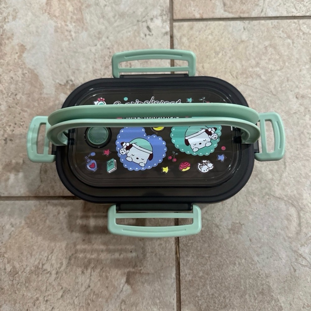 Sanrio Bento Large Food Lunch Box - Picture 3 of 7